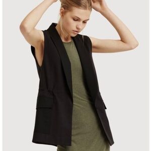 Kit & Ace In the Field Black Sleeveless Jacket Vest